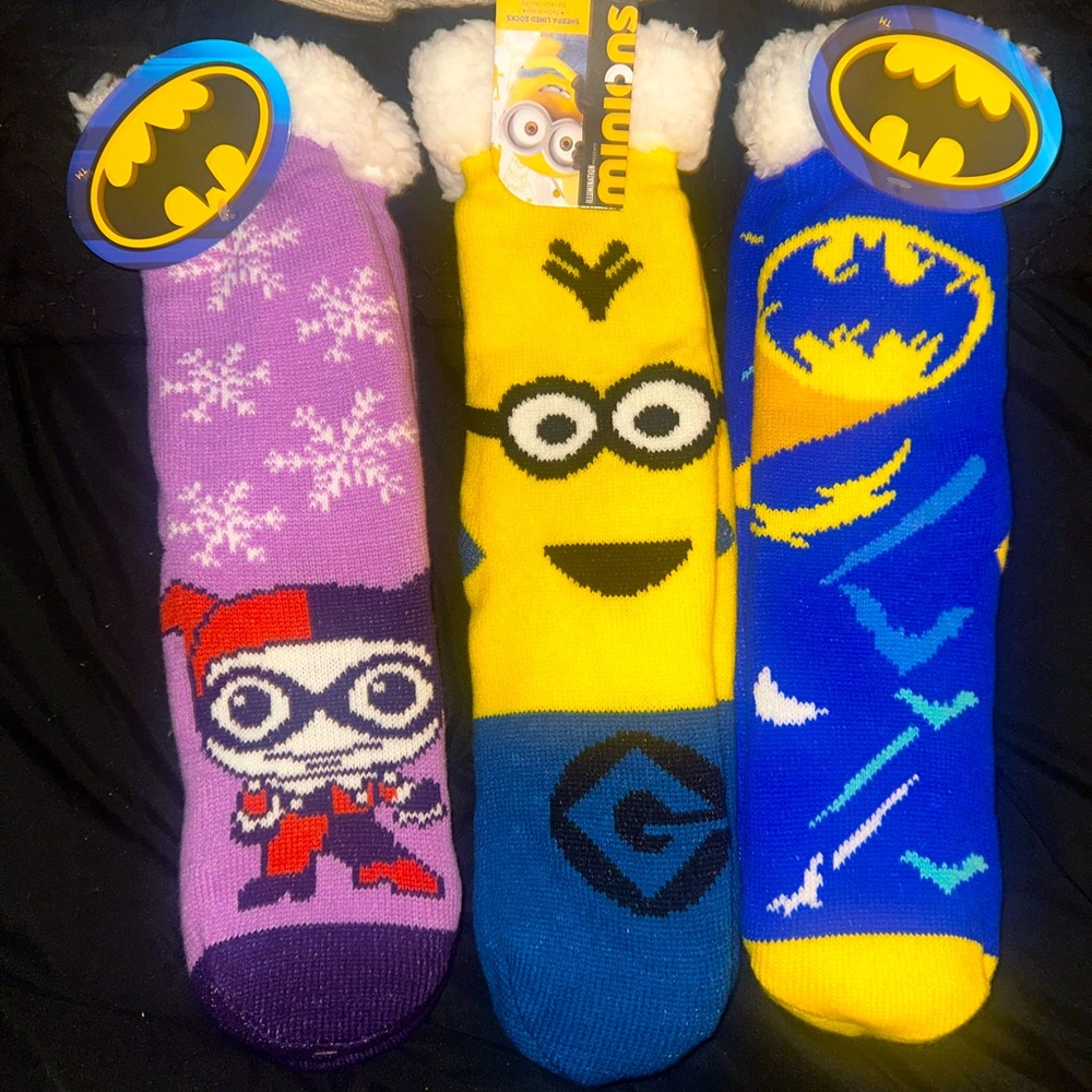 SHERPA LINED SOCKS NWT🚨🚨🚨SOFT, WARM, AND  NON SLIP🚨🚨🚨one for $8 or two for $15💙💚